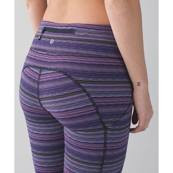 Lululemon Speed Tight IV size 6 - Picture 7 of 10